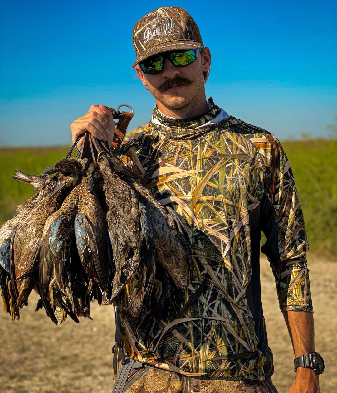 Bassdash メンズ長袖ハンティングシャツ UPF 50 - Hunting & Outdoor Supplies Carterton のレビューと価格